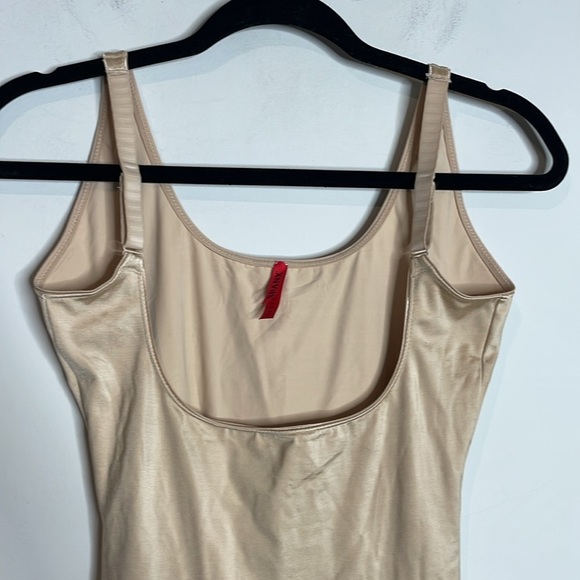 SPANX | Women’s Nude Open Bust Slip Shapewear Size Medium - Picture 2 of 6